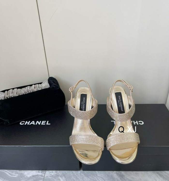 Picture of Dolce Gabbana Shoes _SKUDGsz35-40XJ04054474